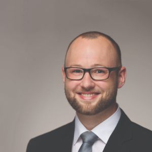 Dr. Christopher Laing